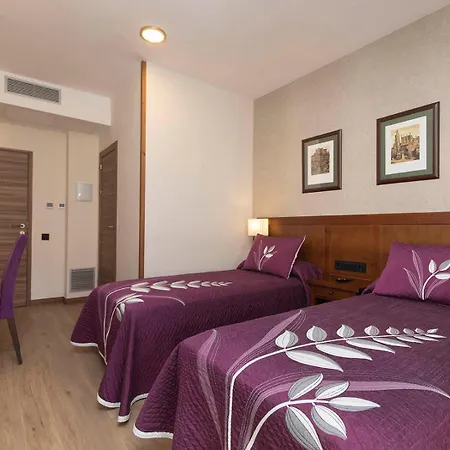 Hotel Cinca Escalona  Exterior photo