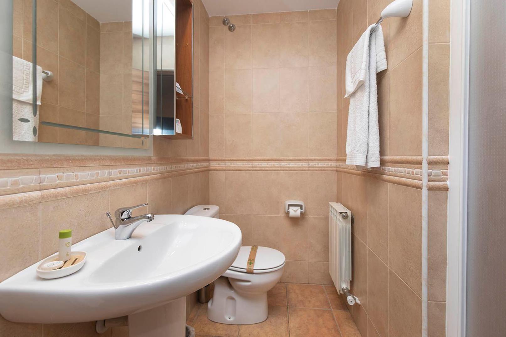 Cinca Hotel Escalona (Huesca)